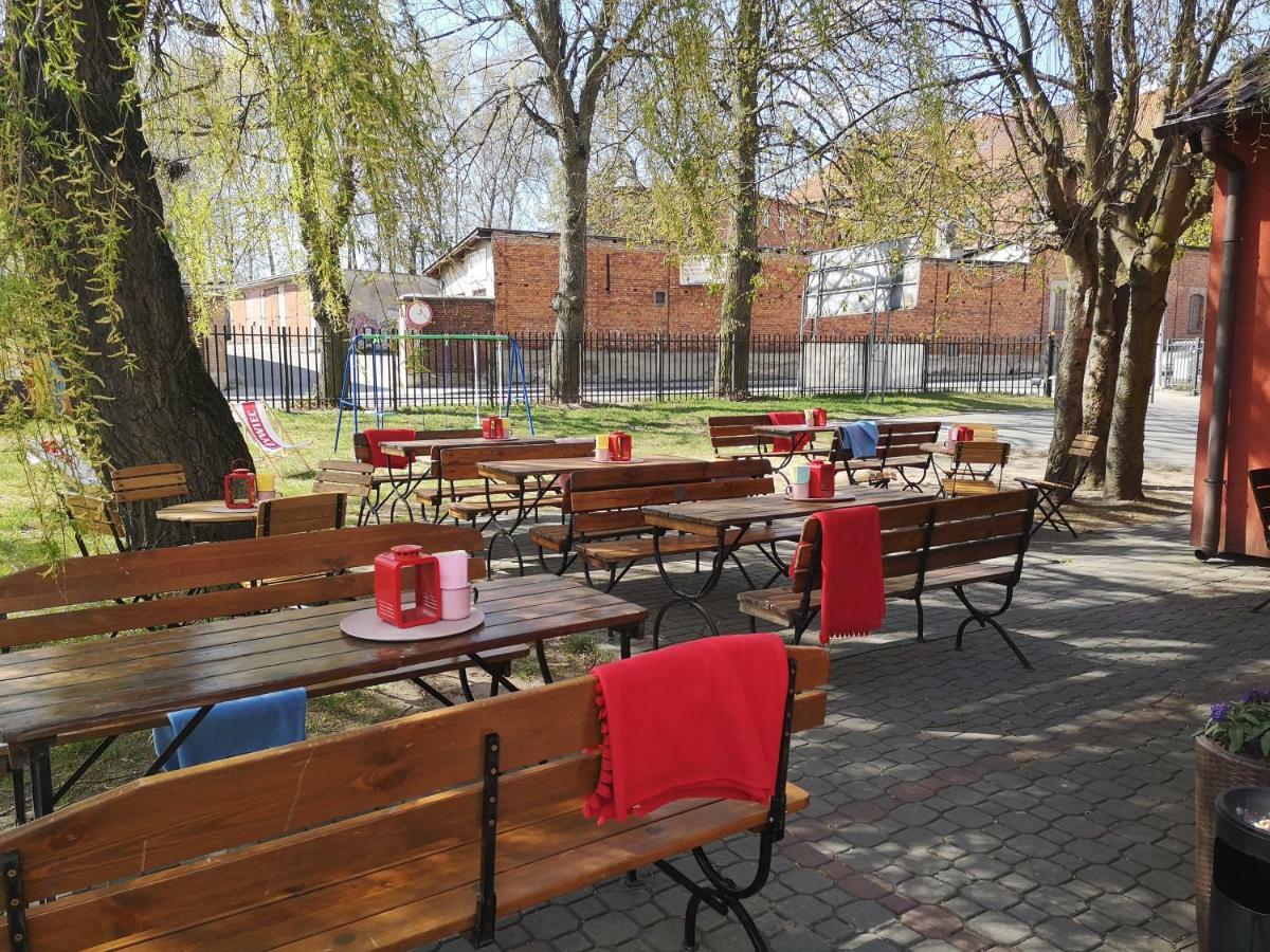 Hotel Gryf Koscierzyna Bagian luar foto